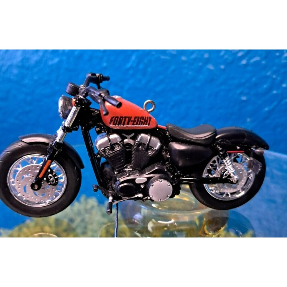 New Hallmark 2015 Keepsake Ornament “2014 Sportster Forty-Eight” Harley-Davidson - Picture 2 of 6